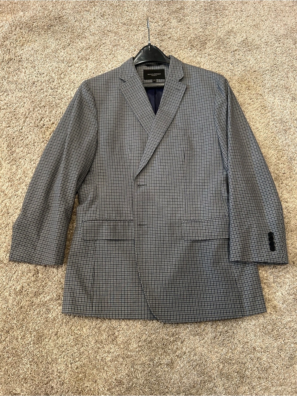 Banana Republic Men's Checked Sport Coat in Gray and Navy 44R